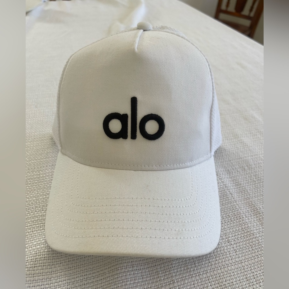 White Alo Hat